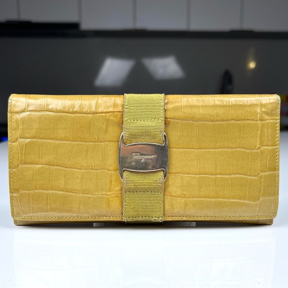 Salvatore Ferragamo Crocodile Embossed Leather Continental Wallet - Picture 1 of 9